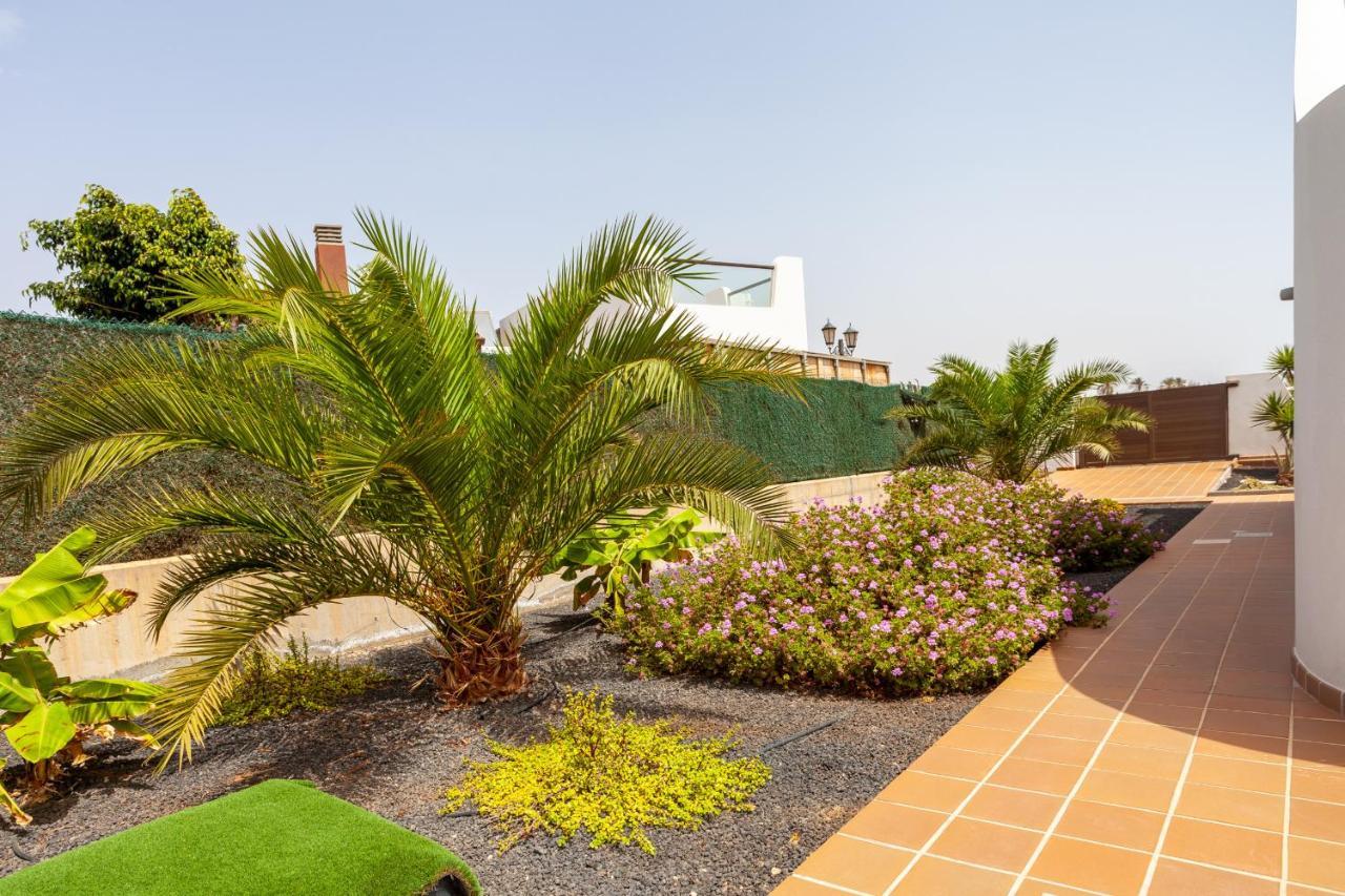 Villa Esmeralda 25 Golf Private Pool Caleta De Fuste By Holidays Home Kültér fotó